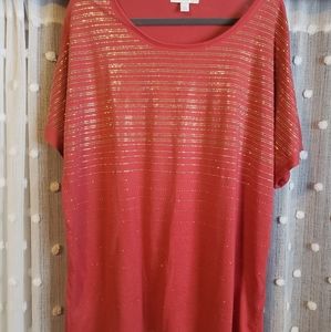 Short sleeve top with cold shoulder detail